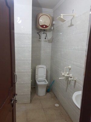 Bathroom in 3 BHK Apartment at Jaypee Kensington Park Apartments, Sector 133 – for Sale