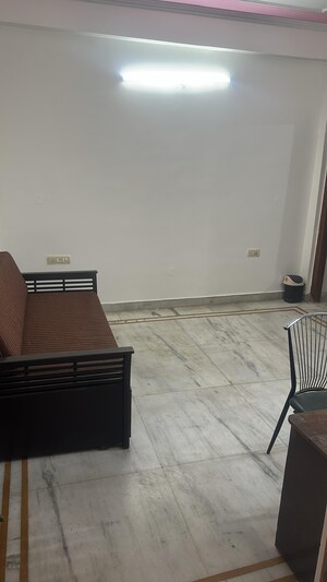 Room in 3 BHK Apartment at Jaypee Kensington Park Apartments, Sector 133 – for Sale