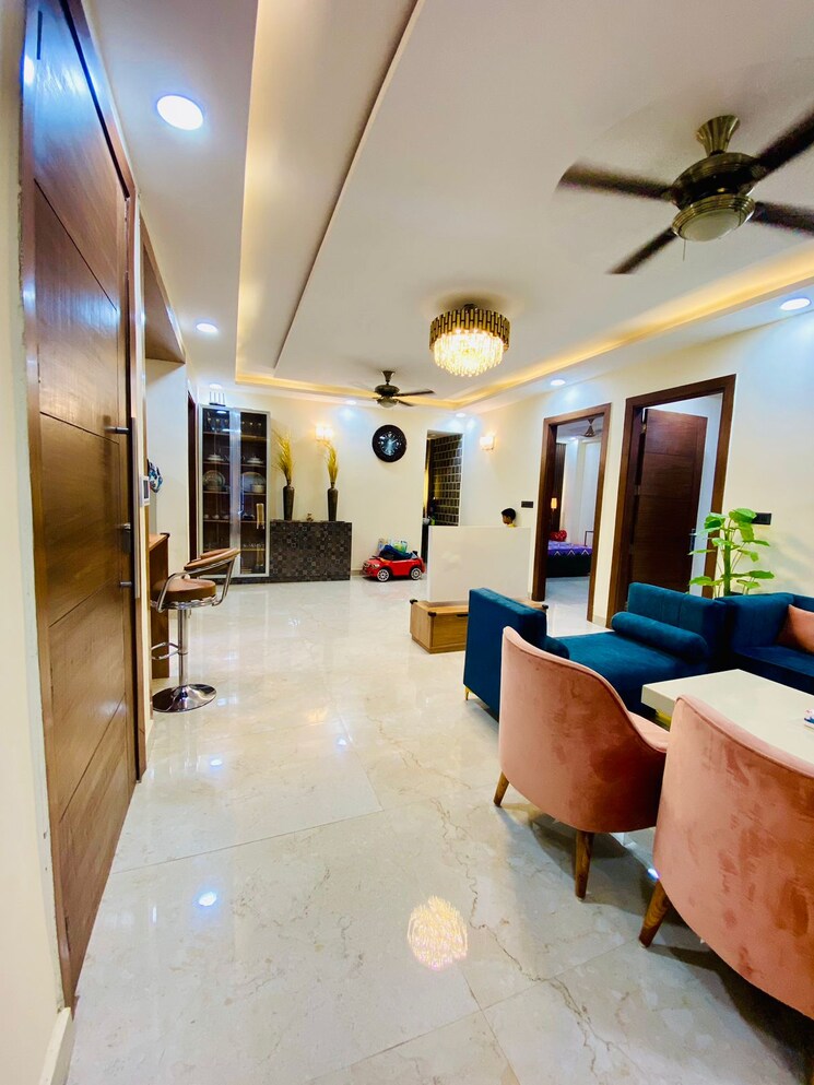 Living Room, green fields colony 4 Bedroom 4000 Sq.Ft. Builder Floor In Green Fields Colony Faridabad 8801253
