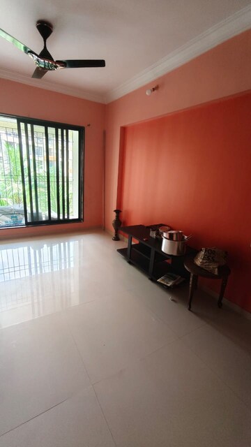 Room in 2 BHK Apartment at Pokhran Road No One – for Rent