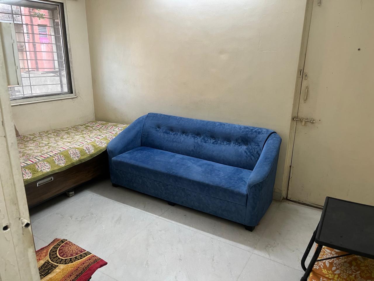 1 Rk+ Pooja Room Apartment For Rent in Omkar Heights Society