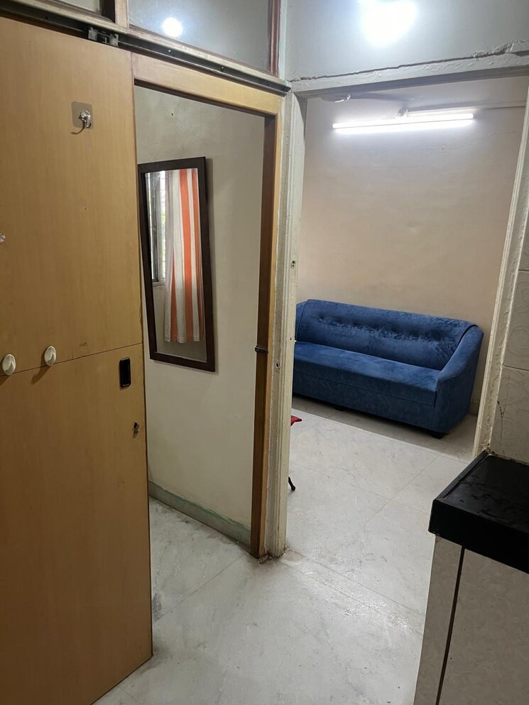 Living Room, koregaon park 1 RK 400 Sq.Ft. Apartment In Koregaon Park Pune 8801277