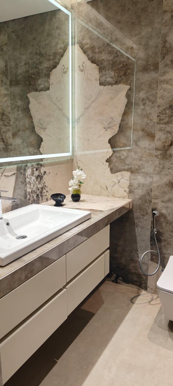 3 BHK + Pooja Room,Servant Room,Study Room,Extra Room Apartment For Rent in Piramal Mahalaxmi