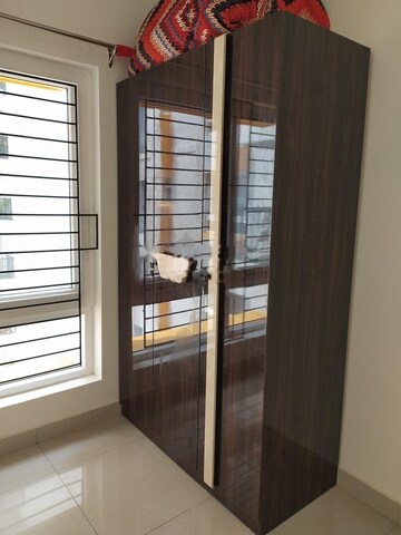 Room in 3 BHK Apartment at Kolte Patil iTowers Exente, Electronic City Phase I – for Sale