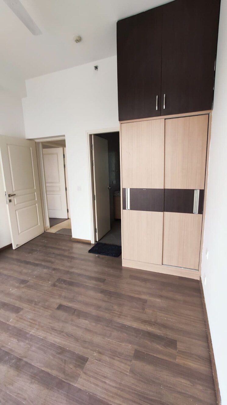 Room, emaar-mgf-emerald-hills 4 Bedroom 1750 Sq.Ft. Builder Floor In Sector 65 Gurgaon 8801377