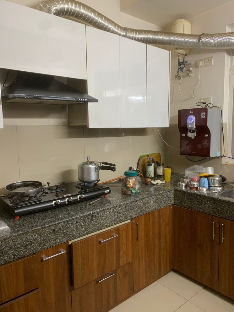 Kitchen, emaar-mgf-emerald-hills 4 Bedroom 1750 Sq.Ft. Builder Floor In Sector 65 Gurgaon 8801377