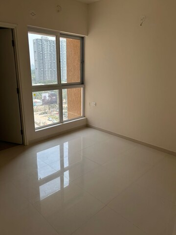 Room in 3 BHK Apartment at Godrej Green Cove, Mahalunge – for Sale