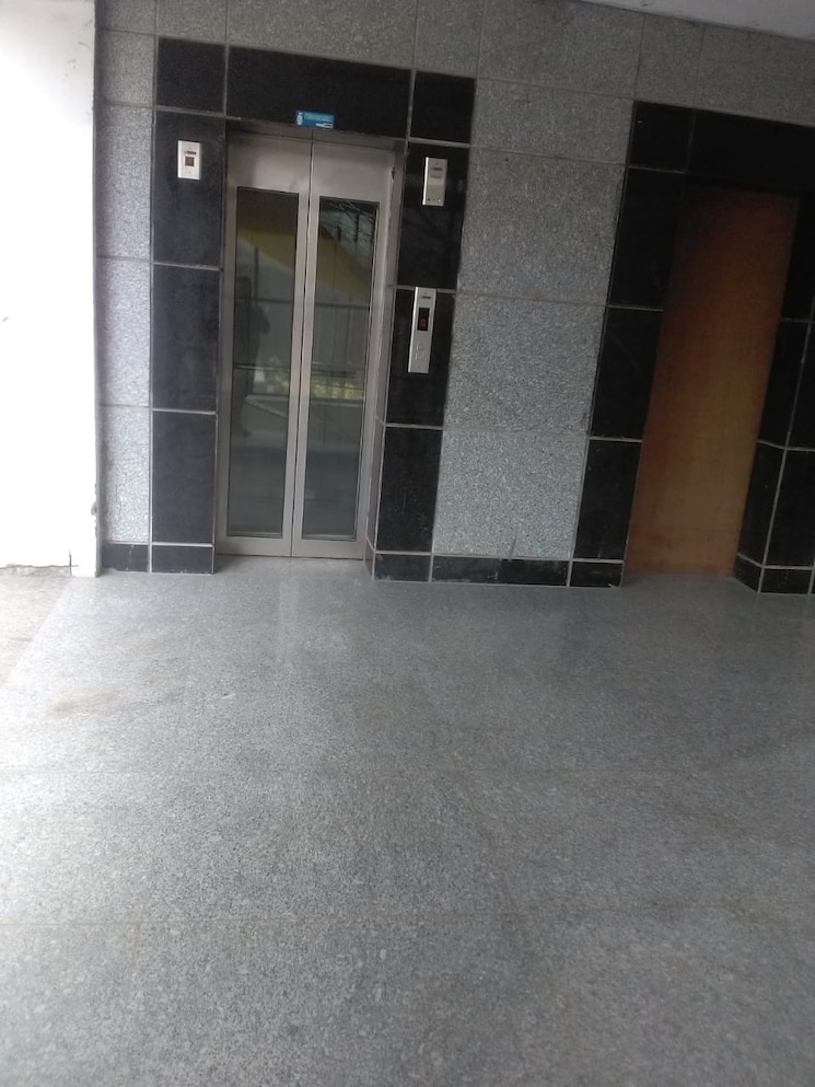 Room, sector 63 Commercial Industrial Plot 6000 Sq.Ft. In Sector 63 Noida 8801363