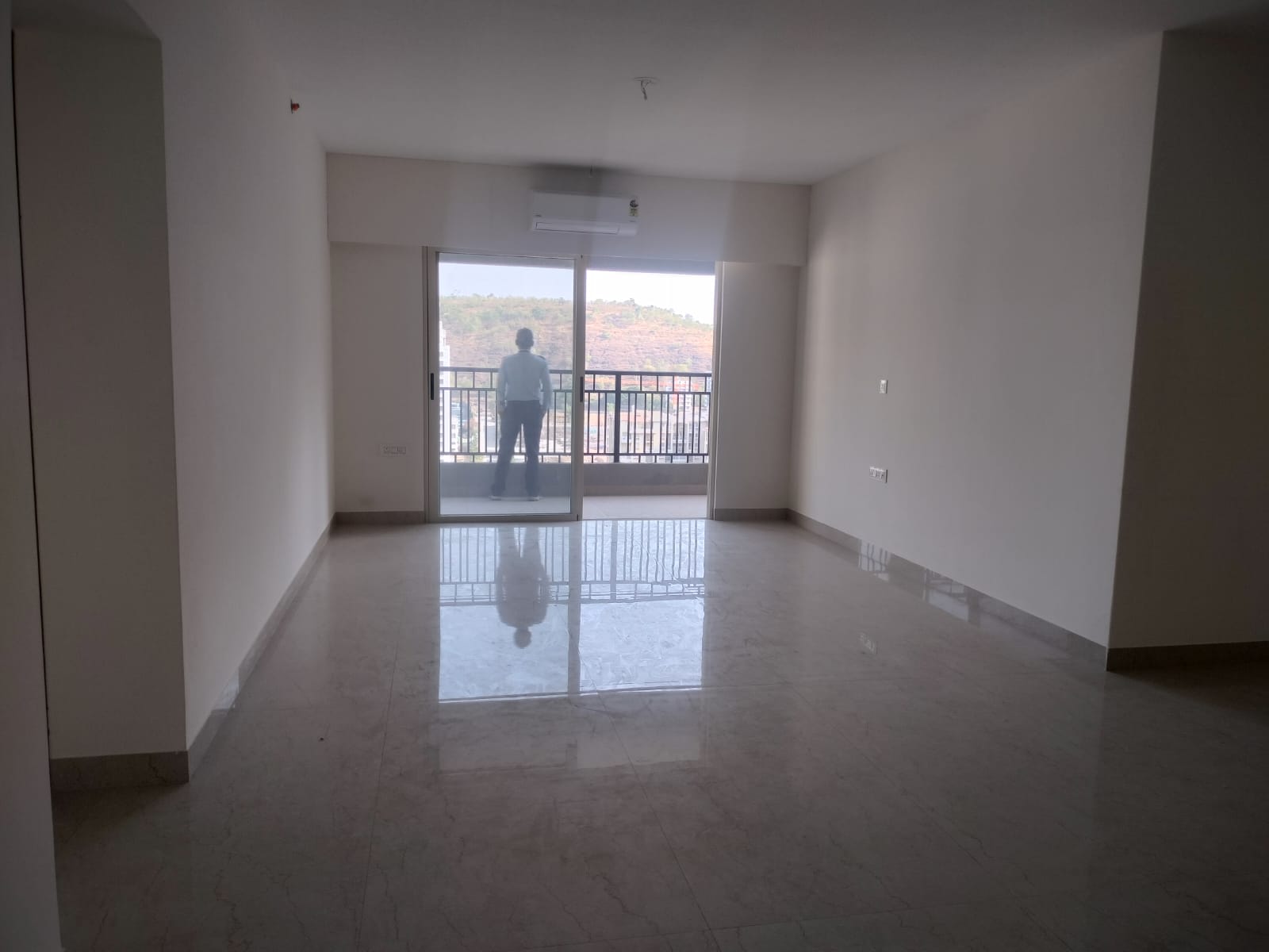 4 BHK + Servant Room Apartment For Sale in Supreme Estia Phase 1