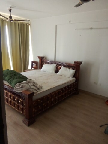 Bedroom in 2 BHK Apartment at Parker White Lily, Sector 8 – for Rent