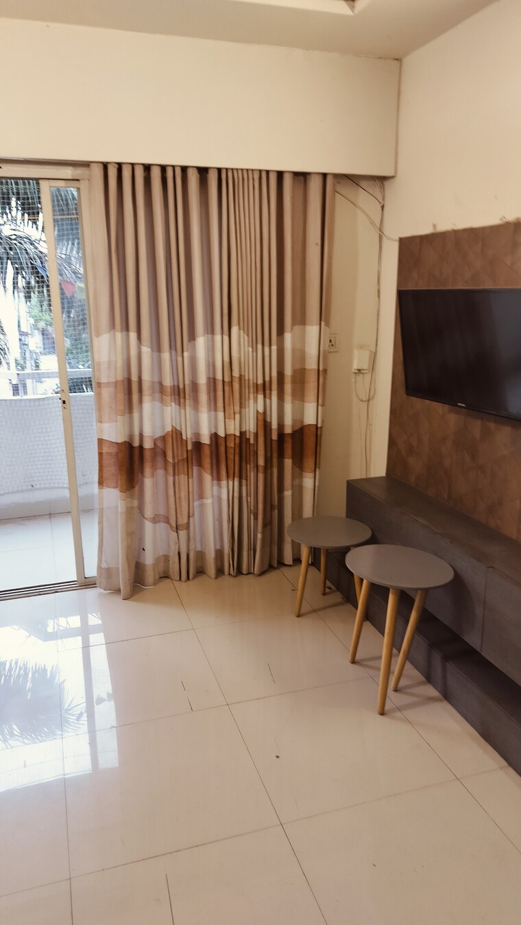 Room, nipania 2 Bedroom 1170 Sq.Ft. Apartment In Nipania Indore 8801439