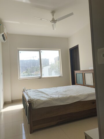 Bedroom in 3 BHK Builder Floor at Breez Flora Avenue 33, Sohna Sector 33 – for Rent