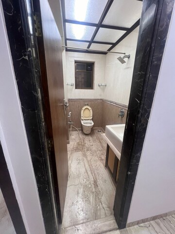 Building Lobby in 3 BHK Apartment at Bandra West – for Rent