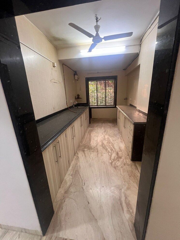 Bedroom, bandra west 3 Bedroom 1200 Sq.Ft. Apartment In Bandra West Mumbai 8801448