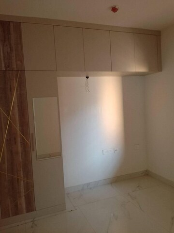 Room in 3 BHK Apartment at Bollineni Bion, Kothaguda – for Rent