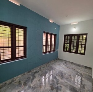 Room in 2.5 BHK Builder Floor at Sector 30 – for Sale