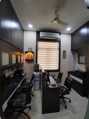 Team Area in  Office Space at Siddha Weston, Bow Bazaar – for Rent