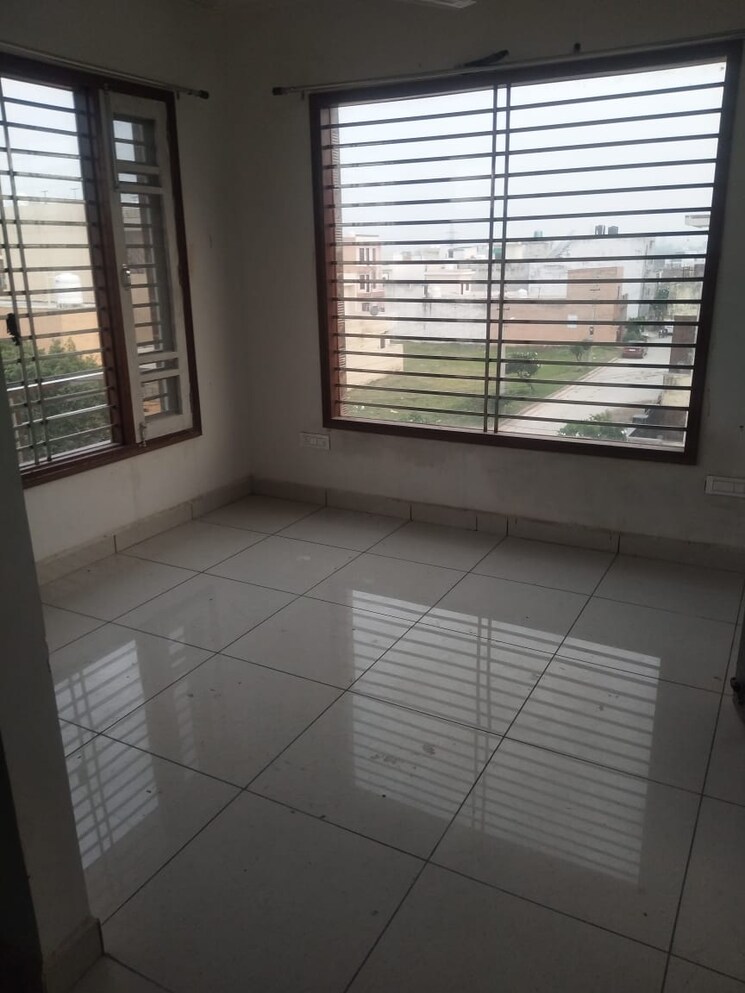 Room, jaipurias-sunrise-greens-zirakpur 2 Bedroom 1343 Sq.Ft. Apartment In Vip Road Zirakpur 8801492