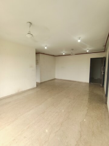 Room in 3 BHK Apartment at Spenta Alta Vista, Chembur – for Rent