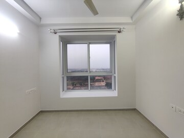 Room in 2 BHK Apartment at Bhartiya Nikoo Homes, Thanisandra Main Road – for Sale