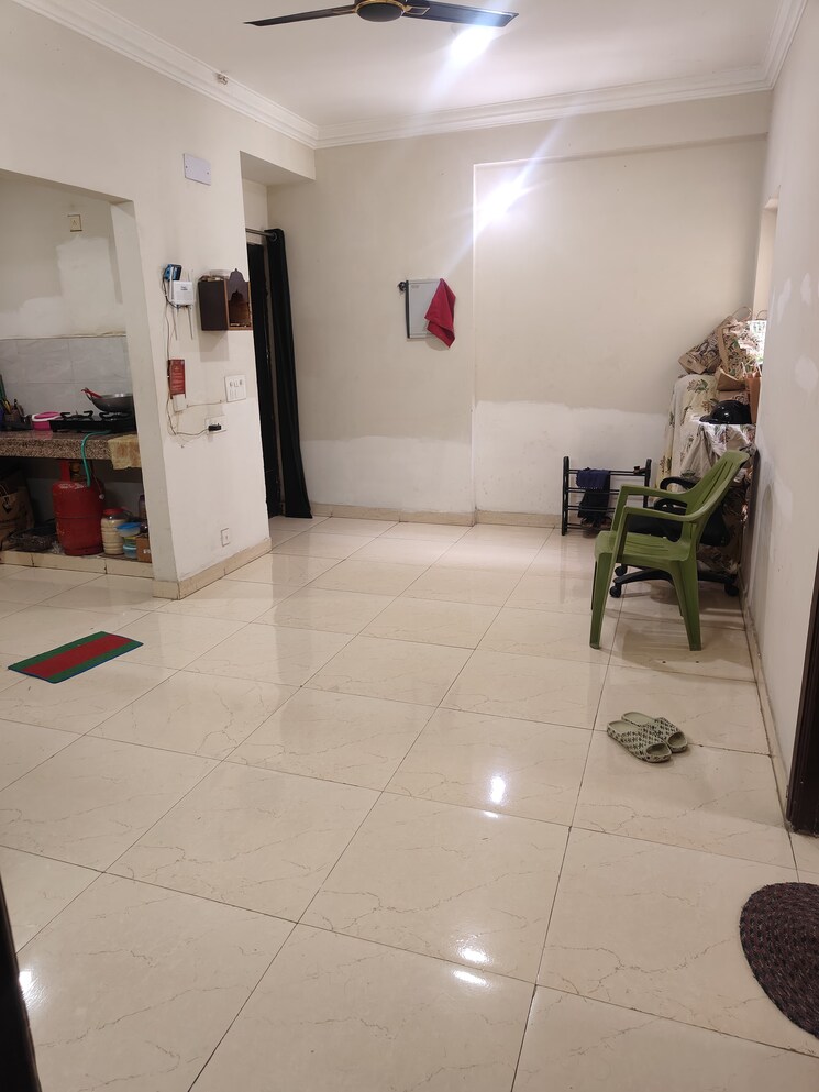 Bathroom, paramount-emotions 2 Bedroom 950 Sq.Ft. Apartment In Sector 1 Greater Noida Greater Noida 8801529