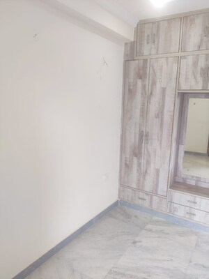 Room in 3 BHK Builder Floor at Sector 57 – for Sale