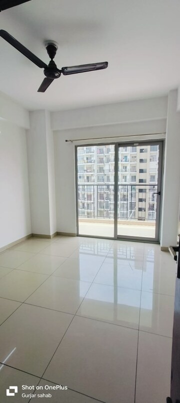 1.5 BHK Apartment For Rent in Mahagun Mywoods, Sector 16c Greater Noida