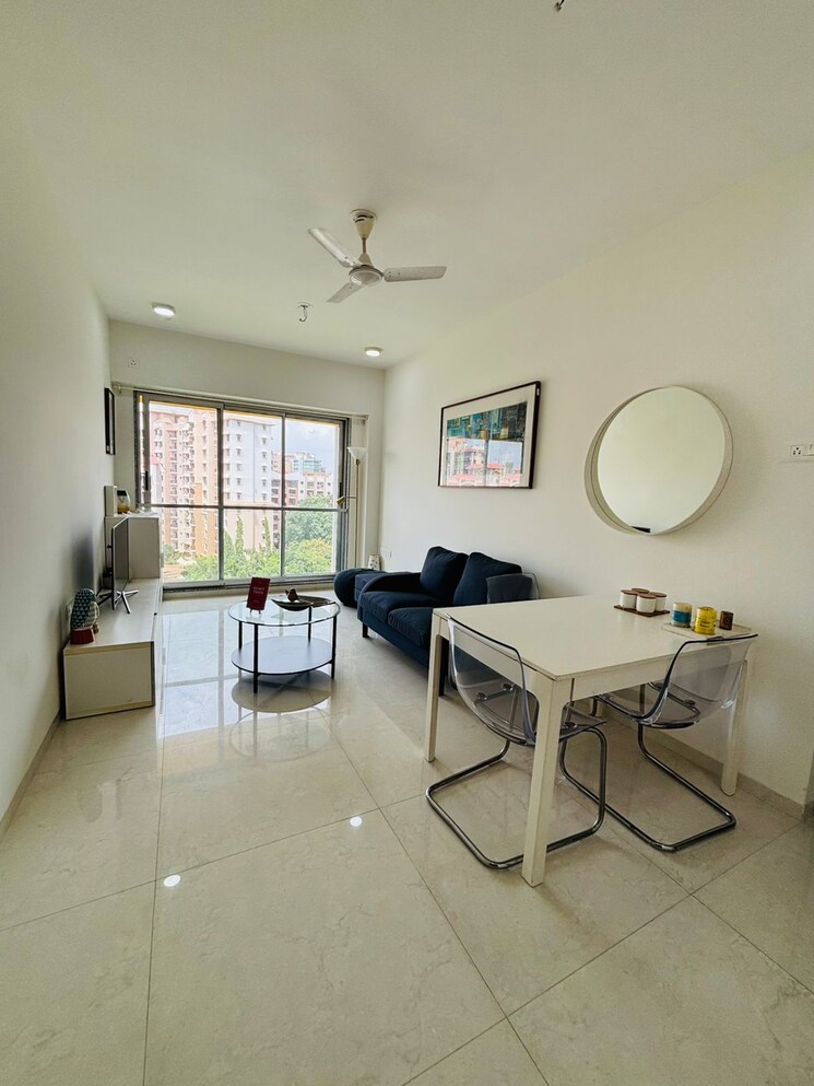 Living Room, naman-premier 1 Bedroom 425 Sq.Ft. Apartment In Andheri East Mumbai 8801522
