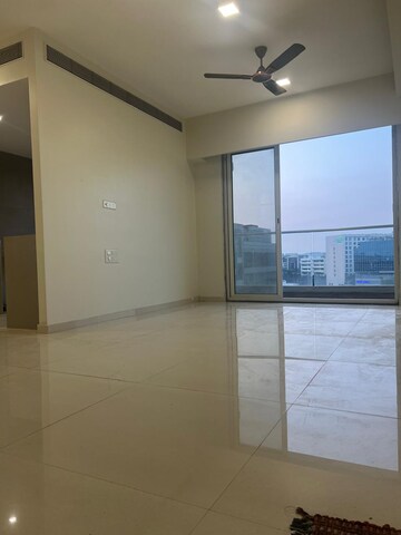 Room in 3 BHK Apartment at Dudhawala Proxima Residences, Andheri East – for Sale