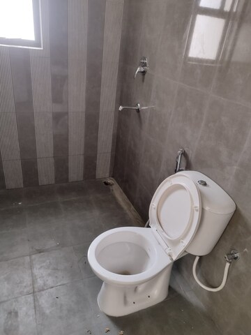 Bathroom in 3 BHK Apartment at DTC Southern Heights, Joka – for Rent