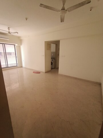 2 BHK Apartment For Rent in Spenta Alta Vista, Chembur