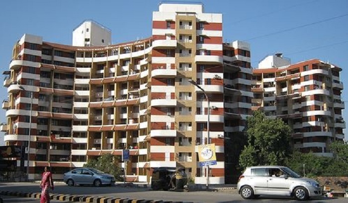4 BHK + Extra Room Apartment For Sale in Kapil Malhar Apartment