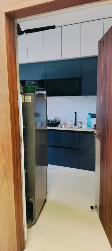 Kitchen in 2 BHK Apartment at Gomti Nagar – for Rent
