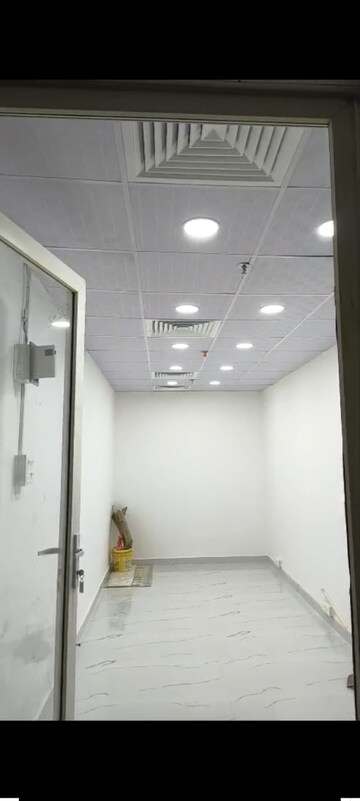  Office Space – Exterior View View at Gaur City Center, Sector 4 Greater Noida - for Rent