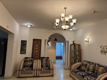 Living Room in 4 BHK Apartment at Sector 47 – for Rent