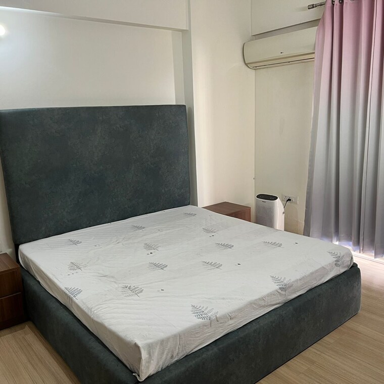 Bedroom, dlf-regal-gardens 3 Bedroom 1818 Sq.Ft. Apartment In Sector 90 Gurgaon 8801727