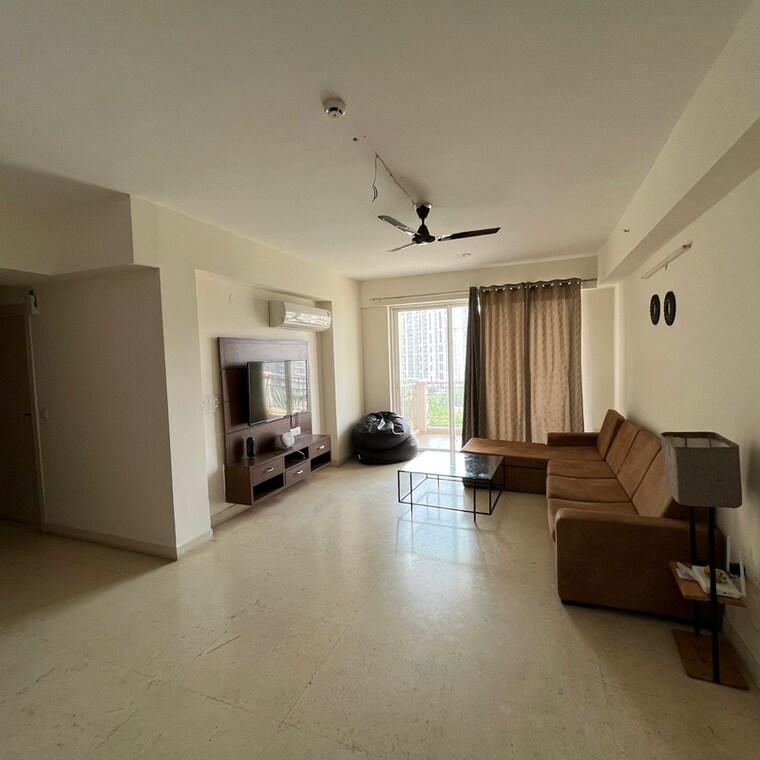 Living Room, dlf-regal-gardens 3 Bedroom 1818 Sq.Ft. Apartment In Sector 90 Gurgaon 8801727