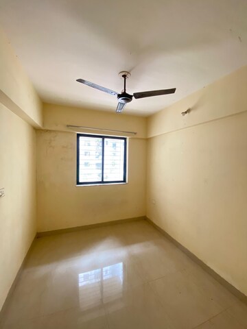 Room in 1 BHK Apartment at Lodha Crown Taloja Quality Homes, Dombivli East – for Rent