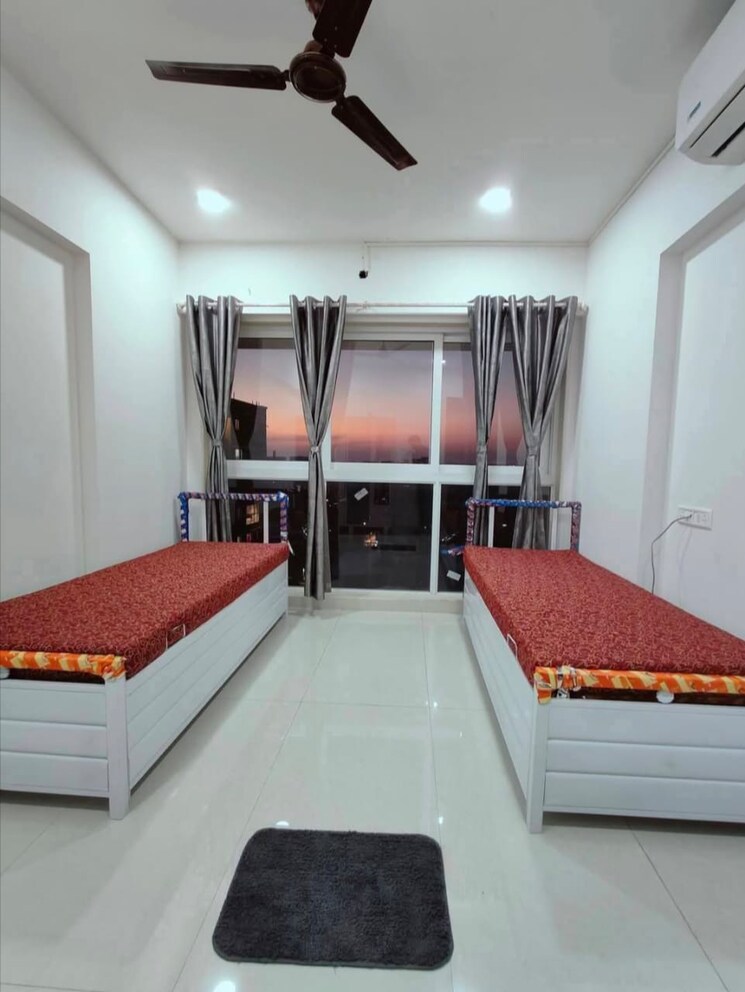 Bedroom, andheri east Pg For Girls In Andheri East 8801747