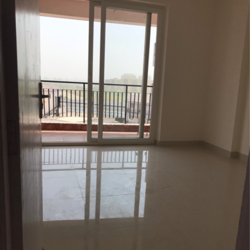 3.5 BHK Apartment For Sale in Pareena Express Heights, Sector 99