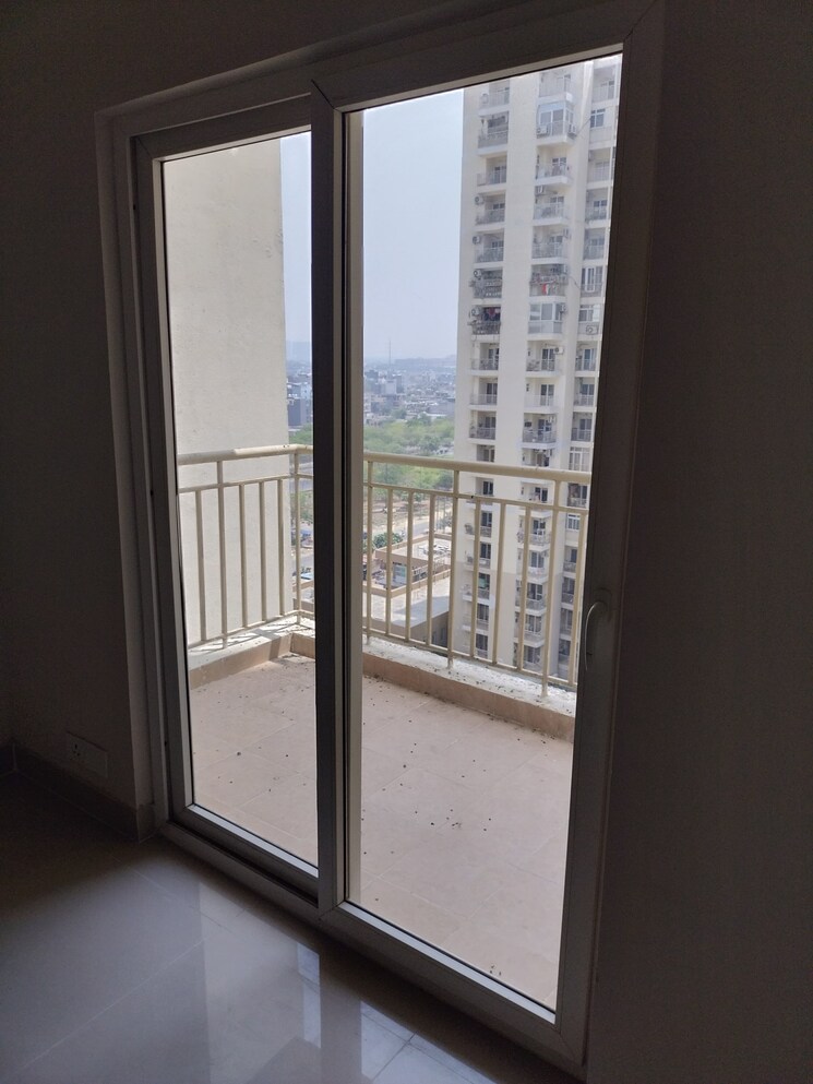 Room, paramount-emotions 2 Bedroom 1075 Sq.Ft. Apartment In Sector 1 Greater Noida Greater Noida 8801749