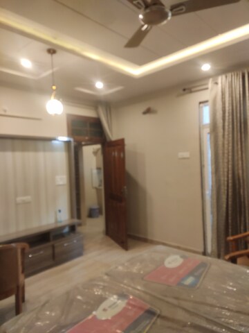 Living Room in 3 BHK Builder Floor at Jankipuram – for Rent