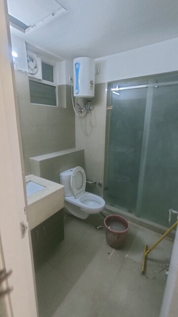Bathroom in 3 BHK Apartment at Emaar MGF The Palm Drive Villas, Sector 66 – for Rent