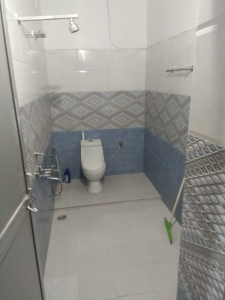 Bathroom, morabadi 3 Bedroom 1200 Sq.Ft. Villa In Morabadi Ranchi 8801788