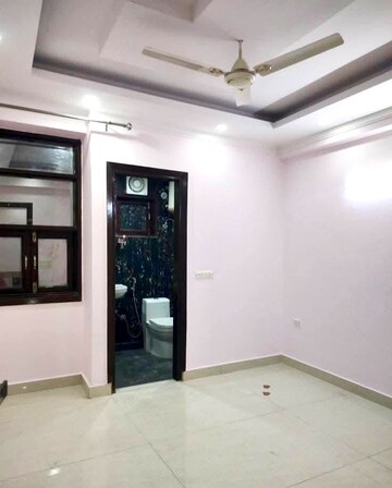 Room in 2 BHK Builder Floor at Mehrauli – for Rent