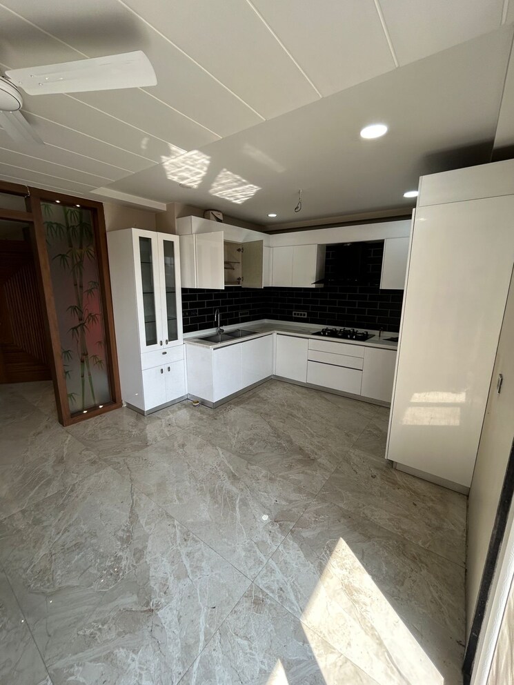 Room, sector 57 3 Bedroom 1863 Sq.Ft. Builder Floor In Sector 57 Gurgaon 8801797