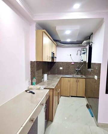Master Bedroom in 2 BHK Builder Floor at Mehrauli – for Rent