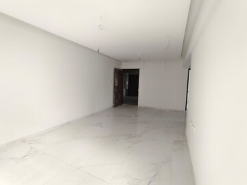 Room in 2 BHK Apartment at Saagar Durva, Andheri West – for Sale