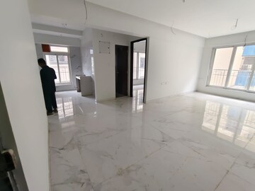 Room in 2 BHK Apartment at Saagar Durva, Andheri West – for Sale