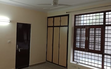4 BHK Independent House For Rent in Sector 135